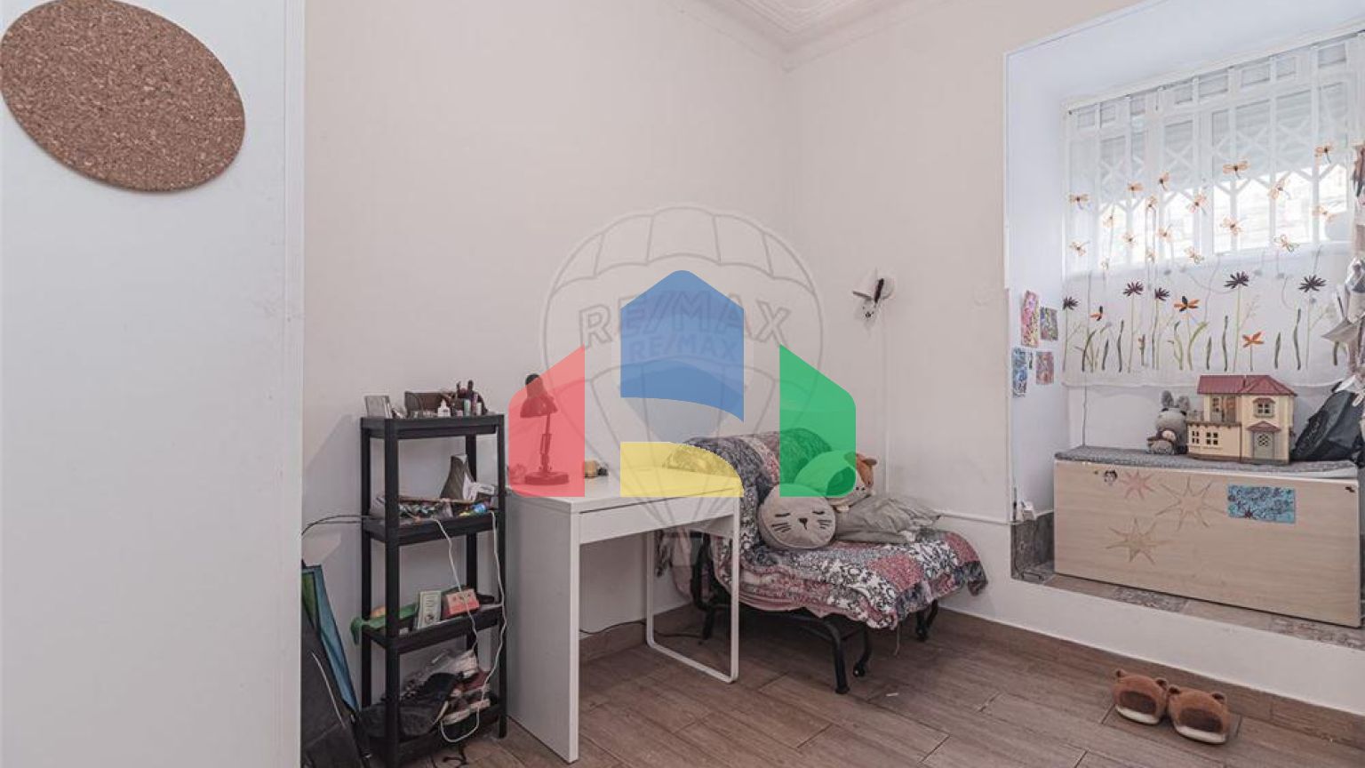 Residential - Condo/Apartment - T4 - Arroios, Lisbon - PT