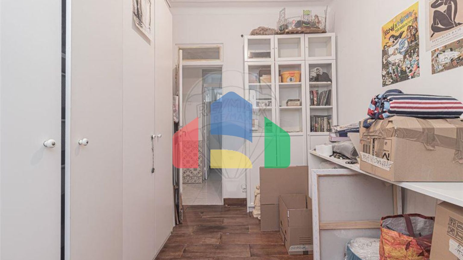 Residential - Condo/Apartment - T4 - Arroios, Lisbon - PT