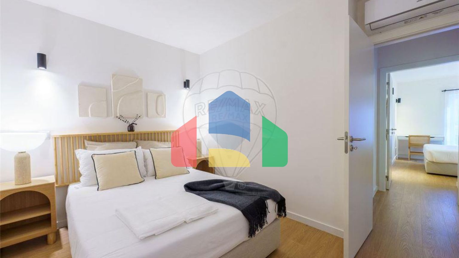 Residential - Condo/Apartment - T2 - Arroios, Lisbon - PT