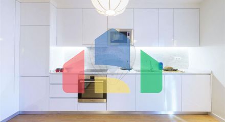 Residential - Condo/Apartment - T2 - Arroios, Lisbon - PT