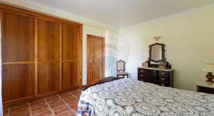 Residential - Single Family Home - T4 - Benedita, Alcobaca - PT