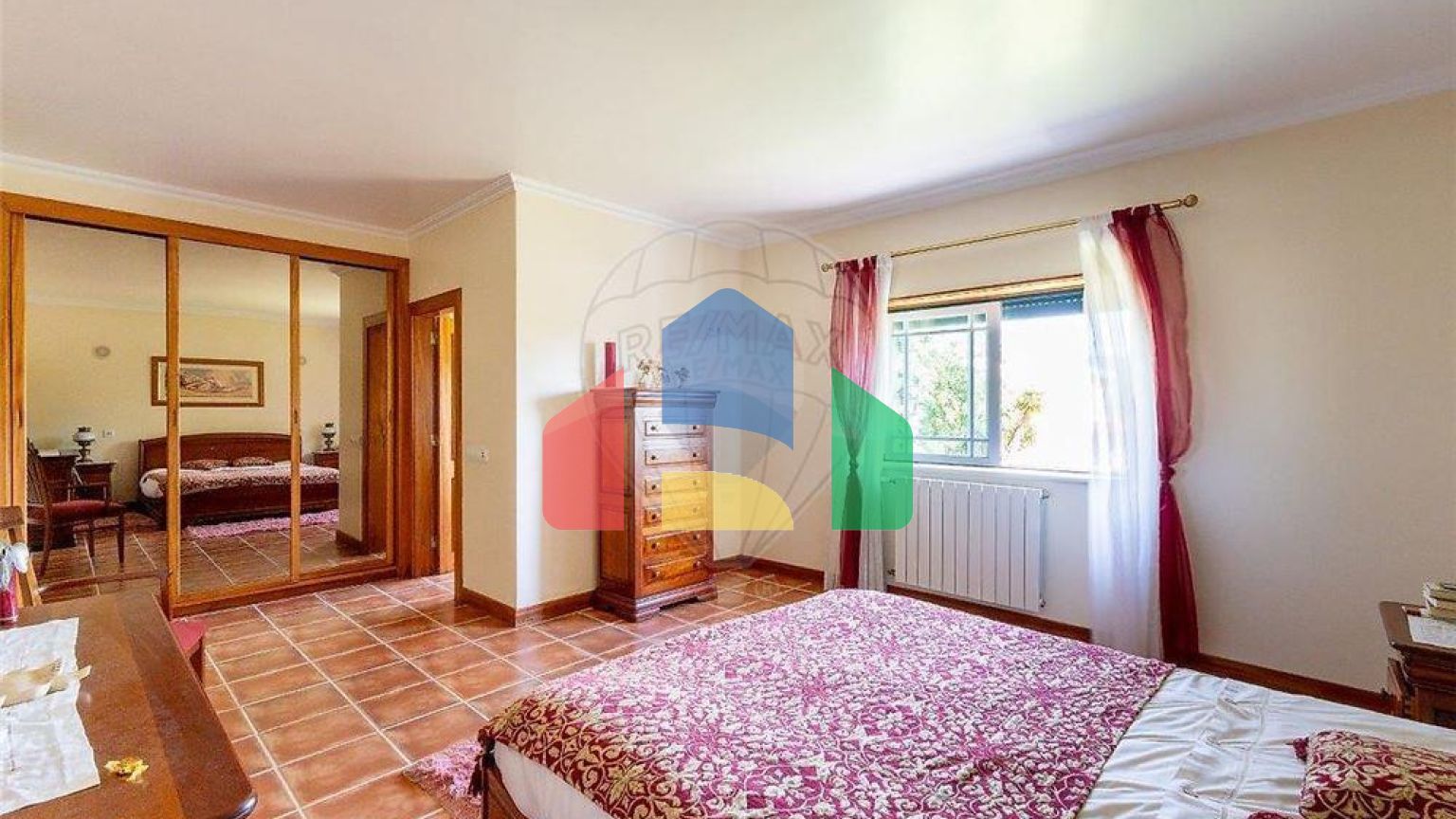 Residential - Single Family Home - T4 - Benedita, Alcobaca - PT