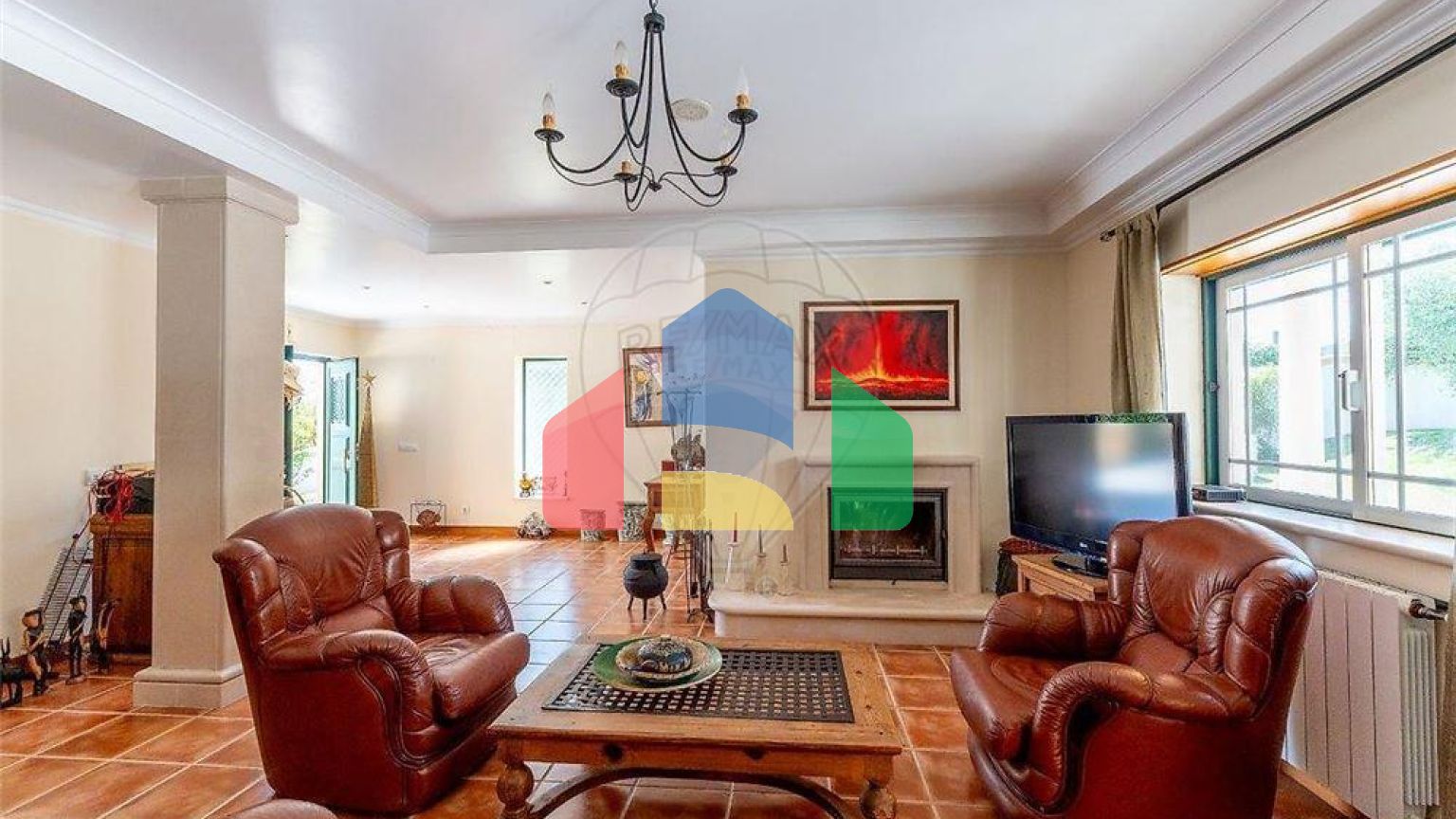 Residential - Single Family Home - T4 - Benedita, Alcobaca - PT