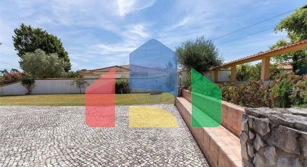 Residential - Single Family Home - T4 - Benedita, Alcobaca - PT