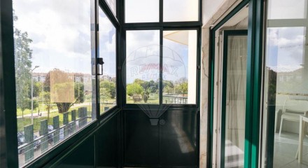 Residential - Condo/Apartment - T1 - Queluz e Belas, Sintra - PT