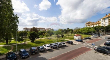 Residential - Condo/Apartment - T1 - Queluz e Belas, Sintra - PT