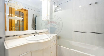 Residential - Condo/Apartment - T1 - Queluz e Belas, Sintra - PT