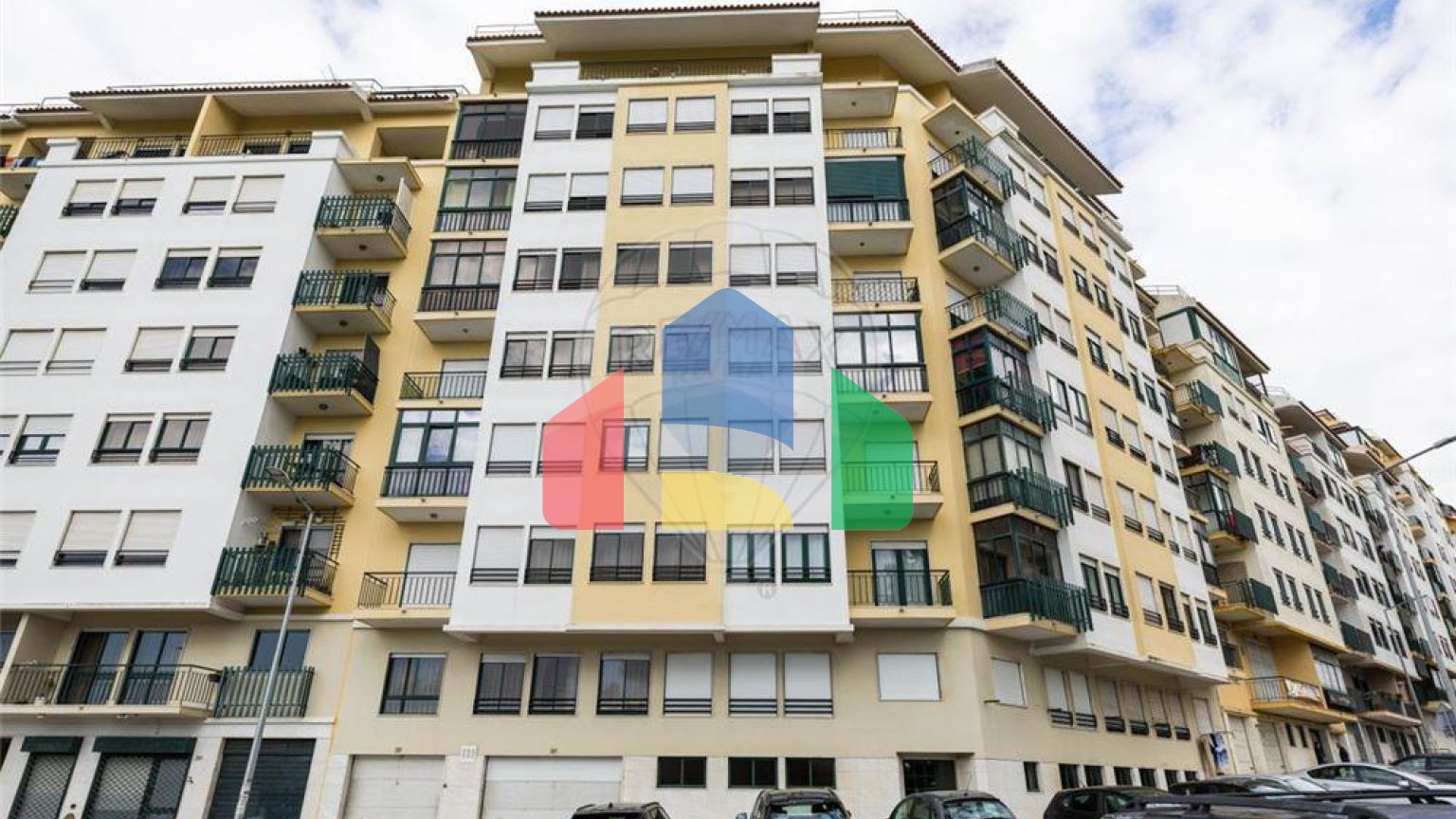 Residential - Condo/Apartment - T1 - Queluz e Belas, Sintra - PT