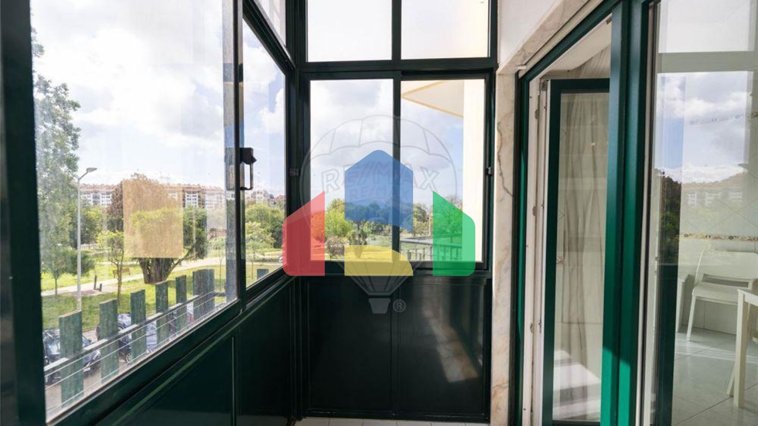 Residential - Condo/Apartment - T1 - Queluz e Belas, Sintra - PT