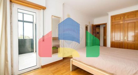 Residential - Condo/Apartment - T1 - Queluz e Belas, Sintra - PT