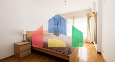 Residential - Condo/Apartment - T1 - Queluz e Belas, Sintra - PT