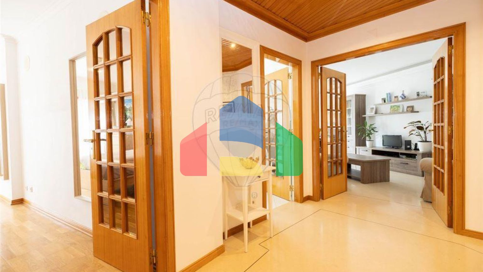 Residential - Condo/Apartment - T1 - Queluz e Belas, Sintra - PT