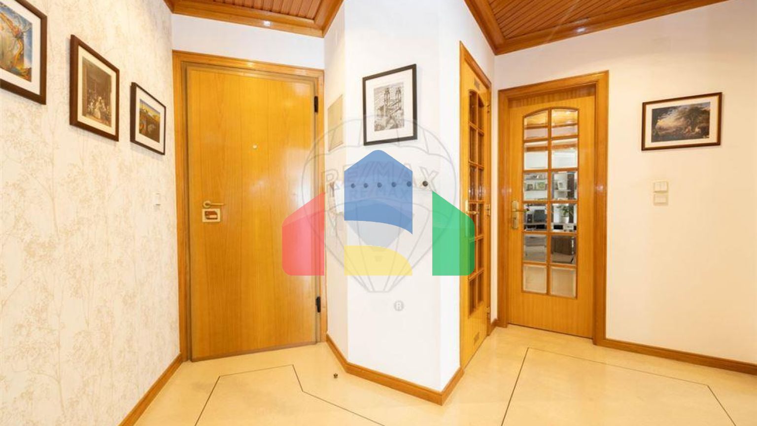 Residential - Condo/Apartment - T1 - Queluz e Belas, Sintra - PT