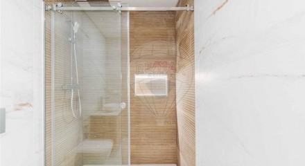 Residential - Single Family Home - T3 - Queluz e Belas, Sintra - PT