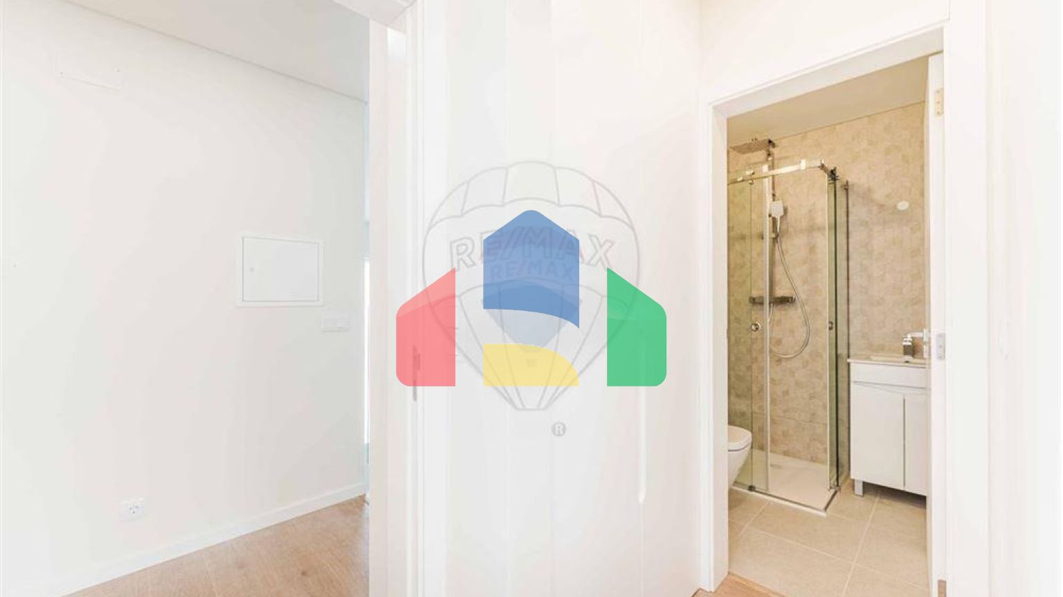 Residential - Single Family Home - T3 - Queluz e Belas, Sintra - PT