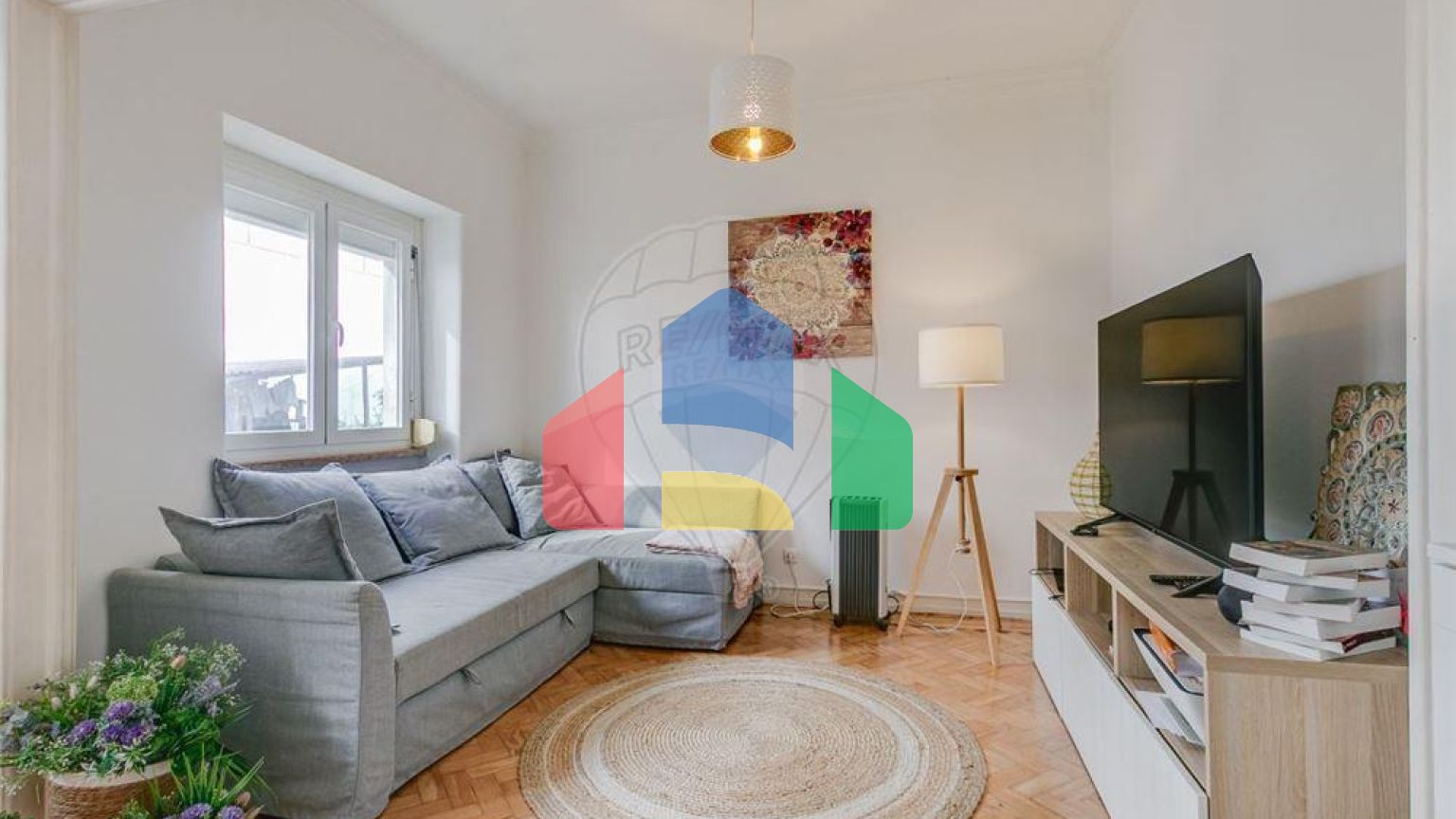 Residential - Condo/Apartment - T2 - Queluz e Belas, Sintra - PT