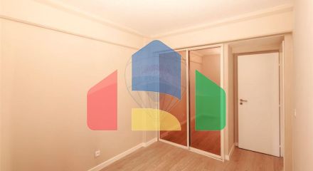 Residential - Condo/Apartment - T3 - Sao Domingos de Benfica, Lisbon - PT