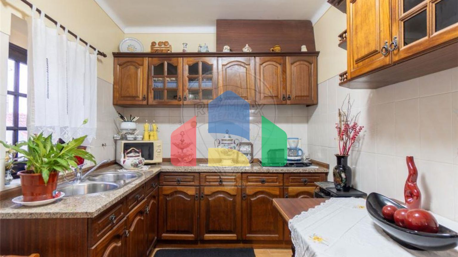 Residential - Single Family Home - T4 - Santo Quintino, Sobral de Monte Agraco - PT