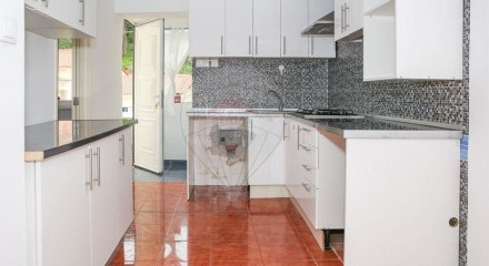 Residential - Single Family Home - T2 - Santo Quintino, Sobral de Monte Agraco - PT
