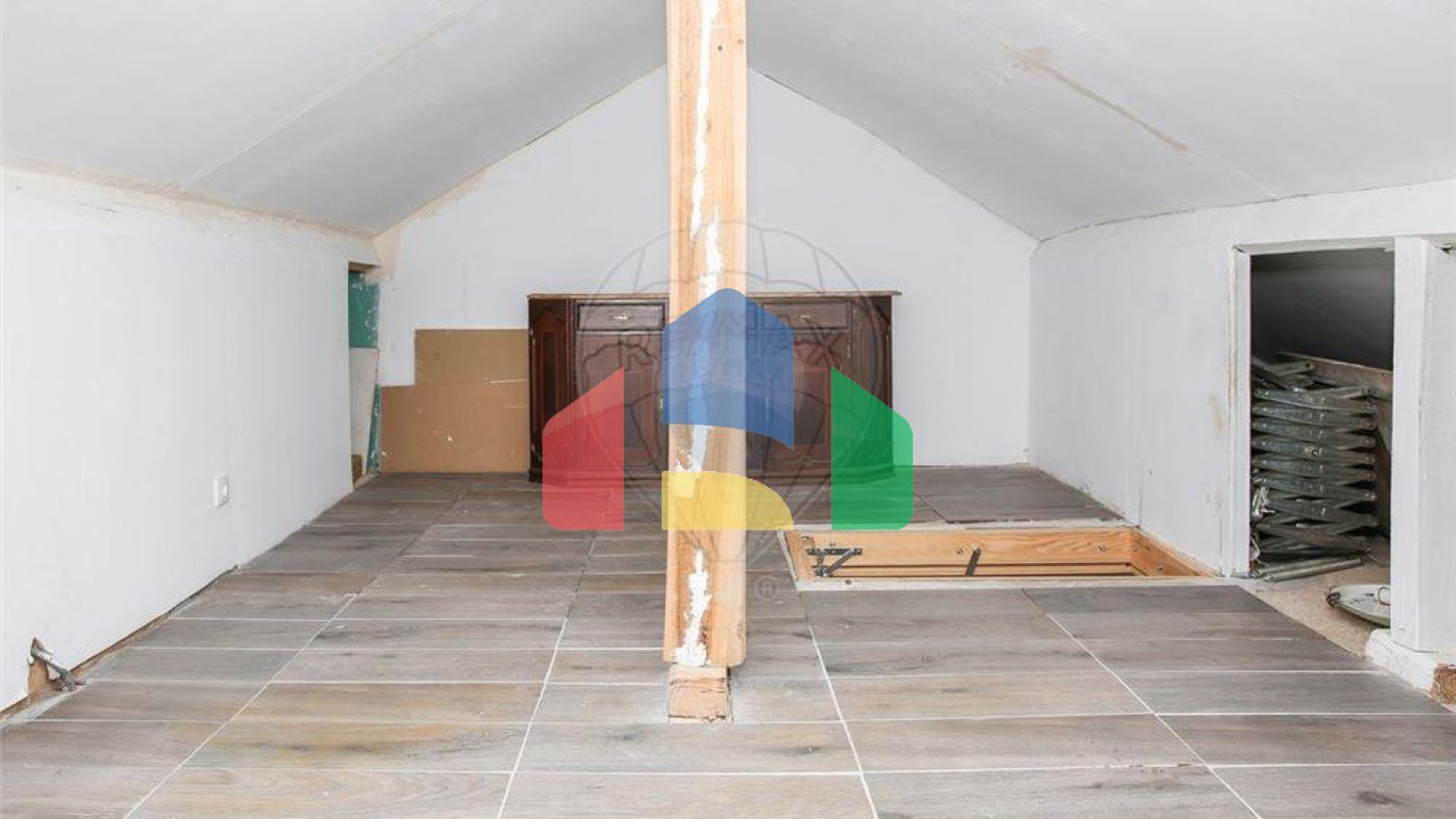 Residential - Single Family Home - T2 - Santo Quintino, Sobral de Monte Agraco - PT