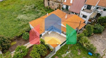 Residential - Single Family Home - T3 - Eiras e São Paulo de Frades, Coimbra - PT