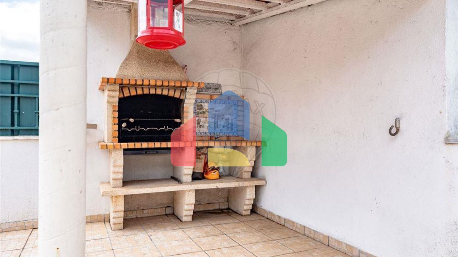 Residential - Single Family Home - T3 - Eiras e São Paulo de Frades, Coimbra - PT