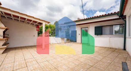 Residential - Single Family Home - T3 - Eiras e São Paulo de Frades, Coimbra - PT