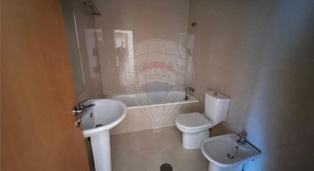 Residential - Condo/Apartment - T3 - Canelas, Vila Nova de Gaia - PT