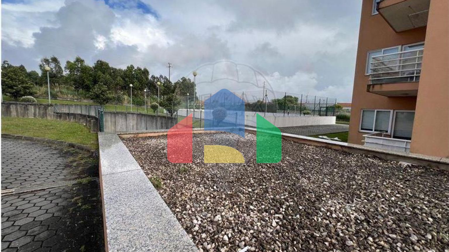 Residential - Condo/Apartment - T3 - Canelas, Vila Nova de Gaia - PT