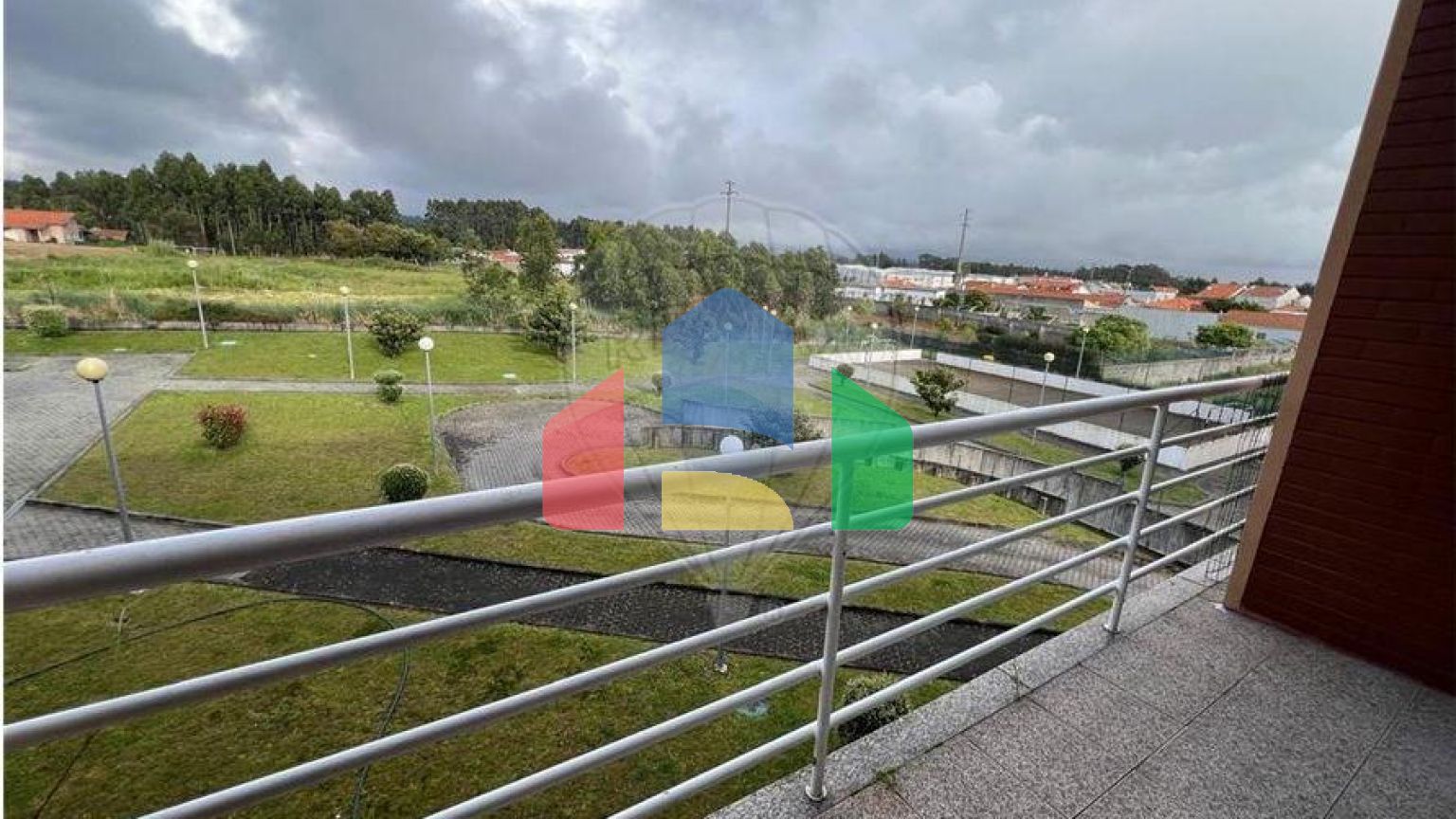 Residential - Condo/Apartment - T3 - Canelas, Vila Nova de Gaia - PT