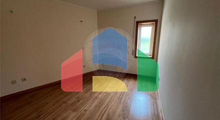 Residential - Condo/Apartment - T3 - Canelas, Vila Nova de Gaia - PT