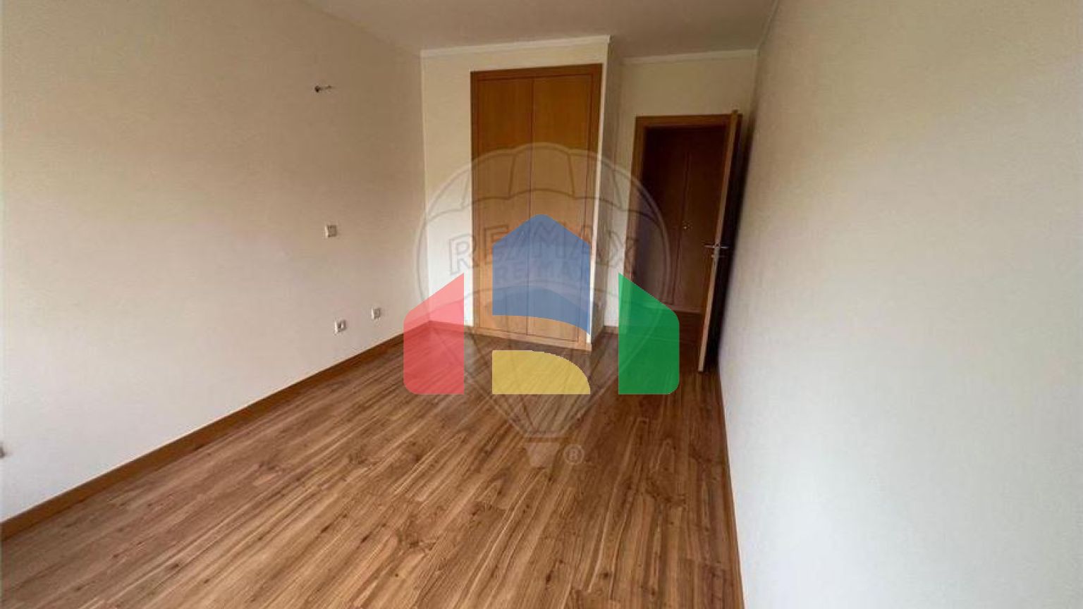 Residential - Condo/Apartment - T3 - Canelas, Vila Nova de Gaia - PT