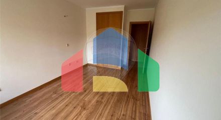 Residential - Condo/Apartment - T3 - Canelas, Vila Nova de Gaia - PT