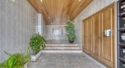 Residential - Condo/Apartment - T2 - Canelas, Vila Nova de Gaia - PT