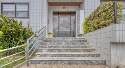 Residential - Condo/Apartment - T2 - Canelas, Vila Nova de Gaia - PT