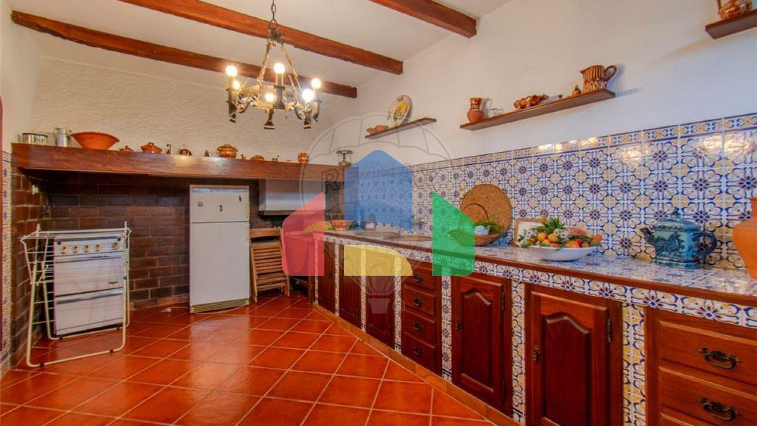 Residential - Single Family Home - T3 - Canelas, Vila Nova de Gaia - PT