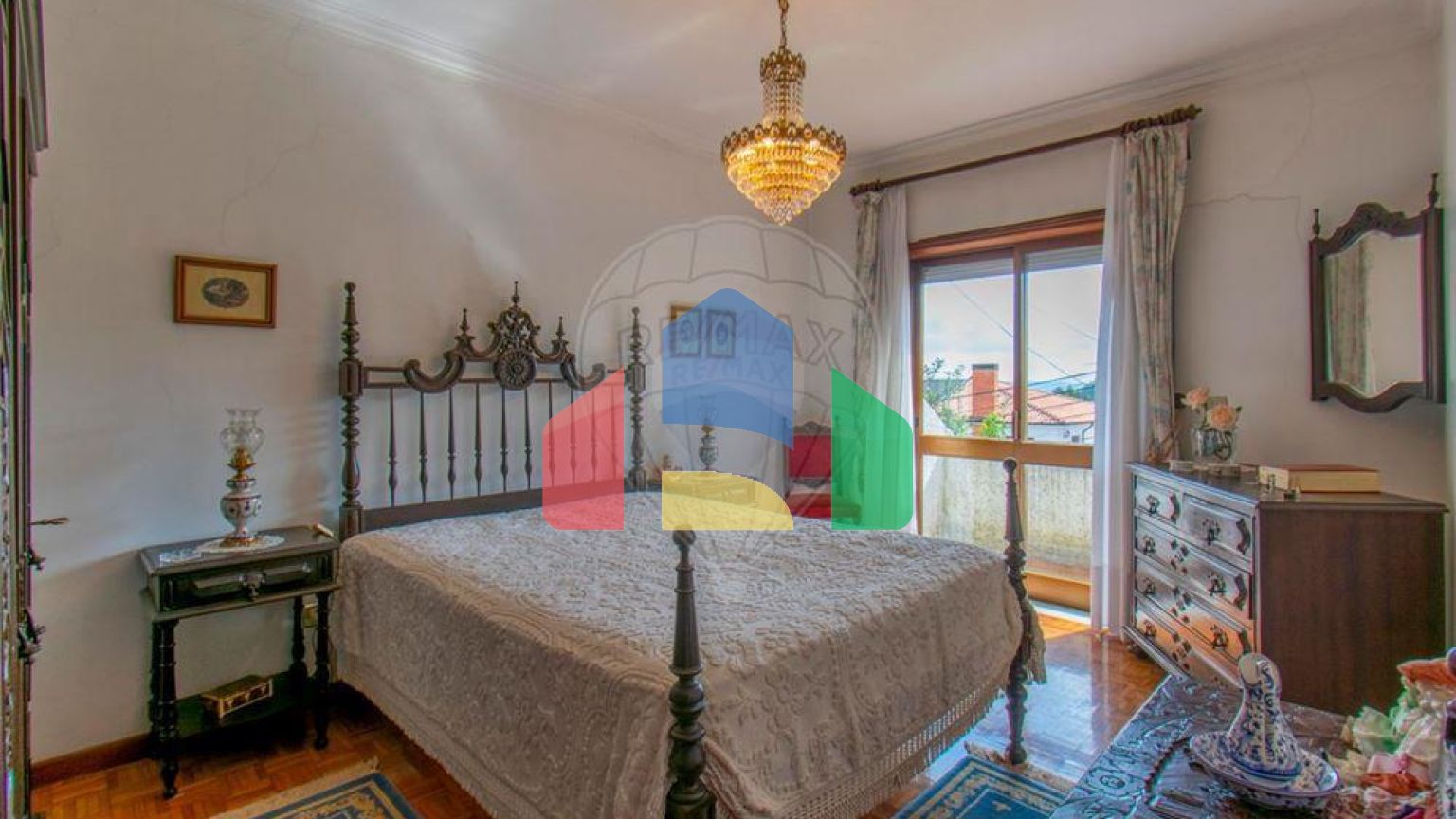 Residential - Single Family Home - T3 - Canelas, Vila Nova de Gaia - PT