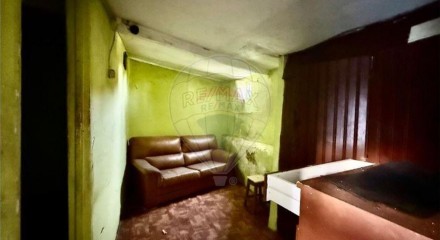 Residential - Single Family Home - T3 - Paranhos, Oporto - PT