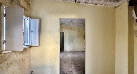 Residential - Single Family Home - T3 - Paranhos, Oporto - PT