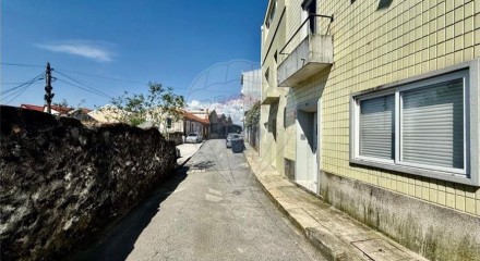 Residential - Single Family Home - T3 - Paranhos, Oporto - PT