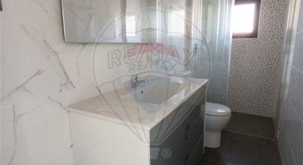 Residential - Single Family Home - T2 - Paranhos, Oporto - PT