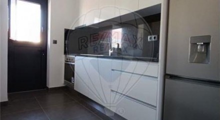 Residential - Single Family Home - T2 - Paranhos, Oporto - PT