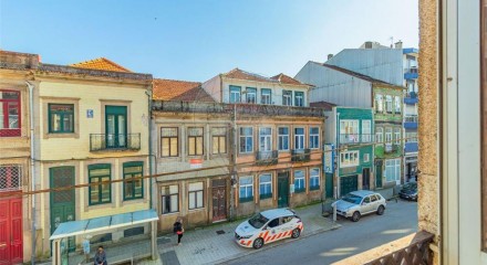 Residential - Single Family Home - T8 - Paranhos, Oporto - PT