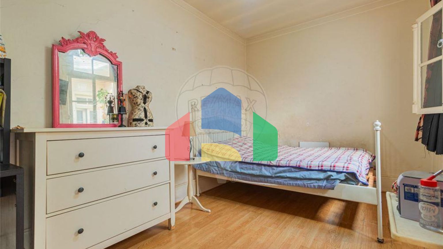 Residential - Single Family Home - T8 - Paranhos, Oporto - PT