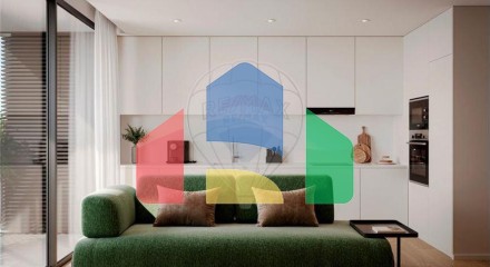 Residential - Condo/Apartment - T3 - Paranhos, Oporto - PT