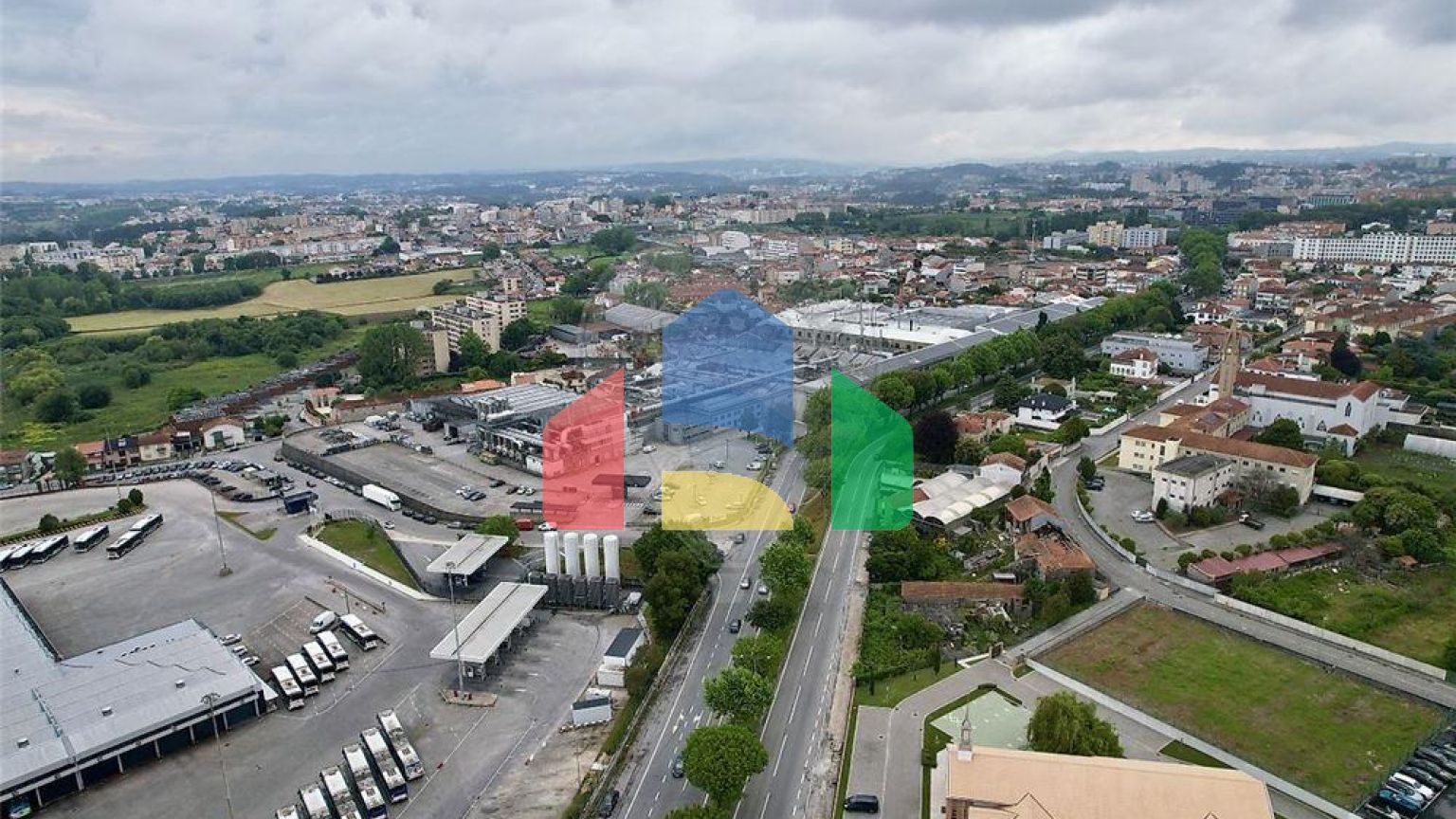 Residential - Single Family Home - T6 - Paranhos, Oporto - PT