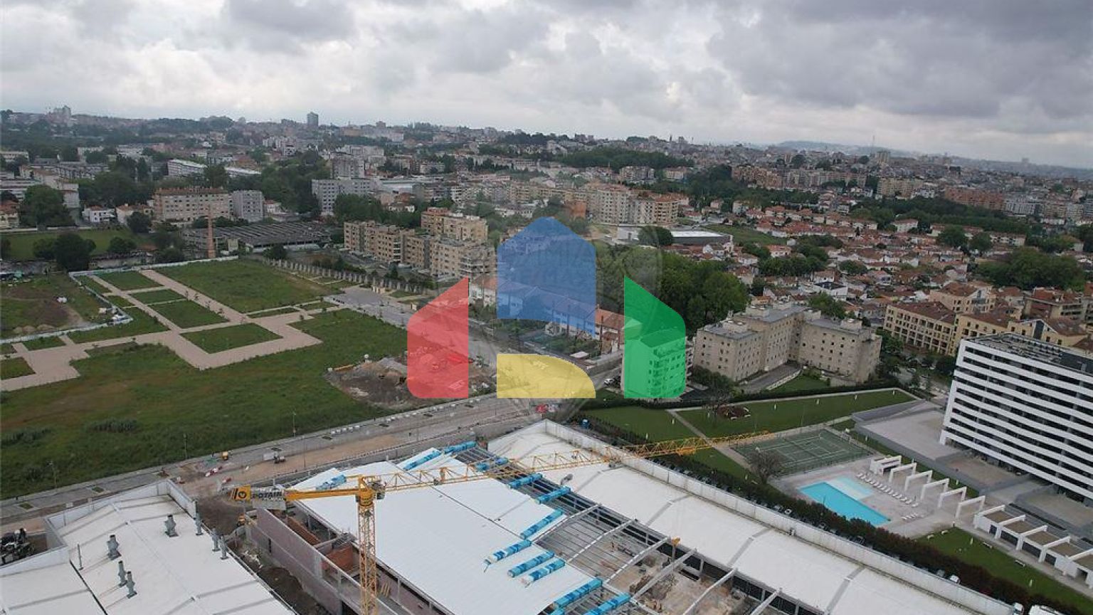 Residential - Single Family Home - T6 - Paranhos, Oporto - PT