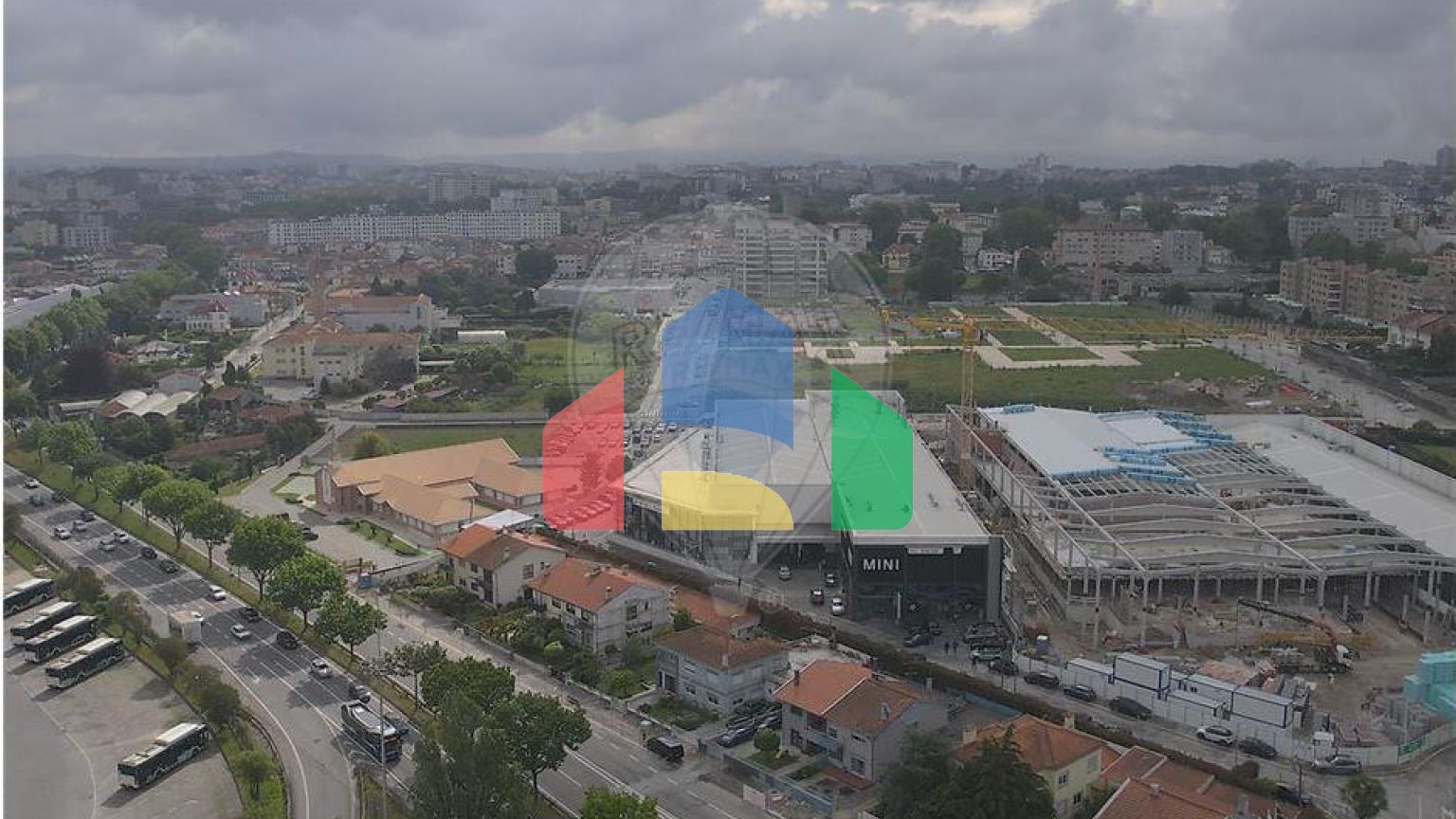 Residential - Single Family Home - T6 - Paranhos, Oporto - PT