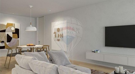 Residential - Condo/Apartment - T3 - Paranhos, Oporto - PT