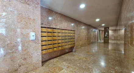 Residential - Condo/Apartment - T2 - Paranhos, Oporto - PT